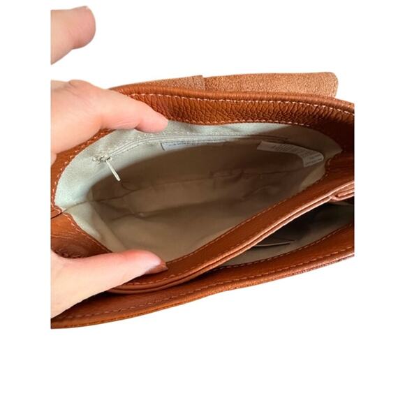 Cherry Paris Layana Cognac Pebbled Leather Crossbody Bag NWT - Picture 4 of 10